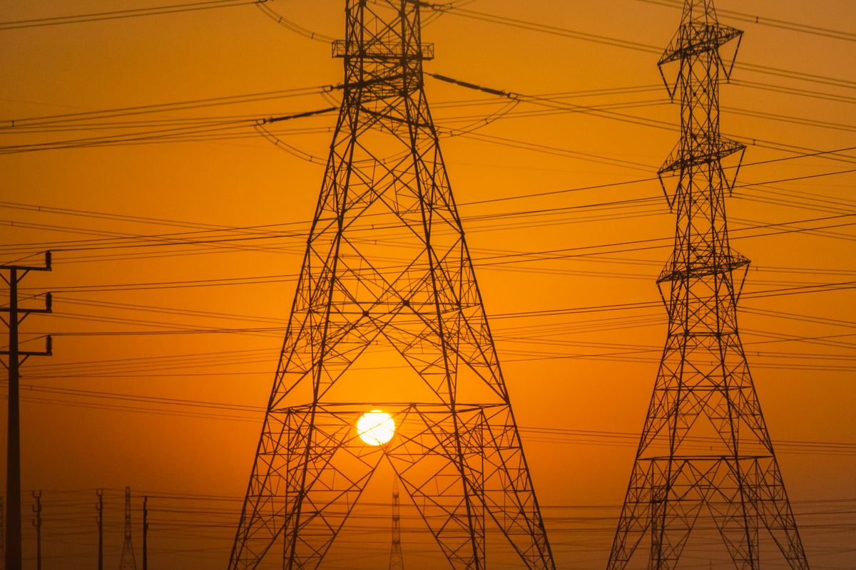 Power transmission tower